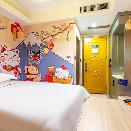 Puzzle Hotel - Zhongshan 8Th Road Chenjiaci Subway Station Branch Guangzhou Bagian luar foto