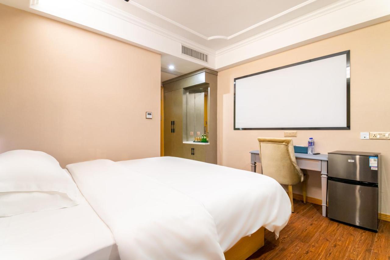 Puzzle Hotel - Zhongshan 8Th Road Chenjiaci Subway Station Branch Guangzhou Bagian luar foto