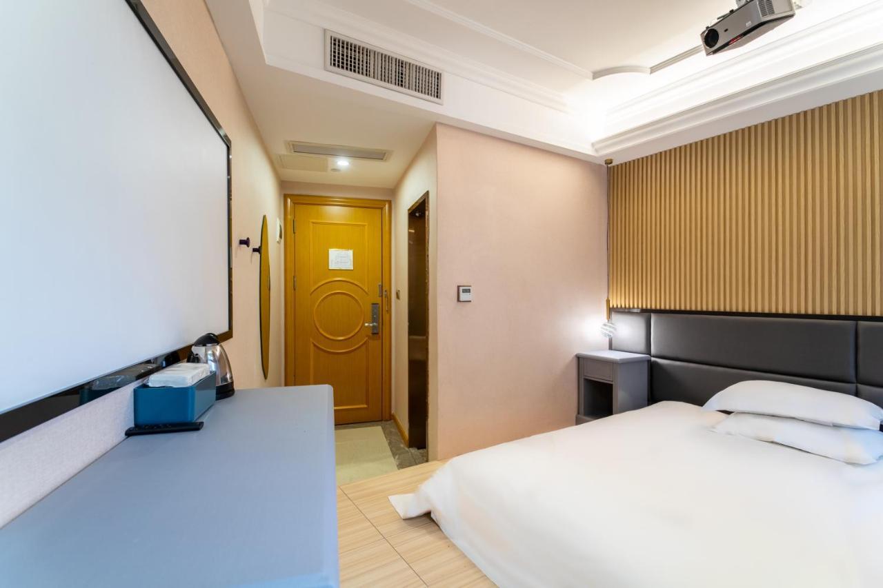 Puzzle Hotel - Zhongshan 8Th Road Chenjiaci Subway Station Branch Guangzhou Bagian luar foto