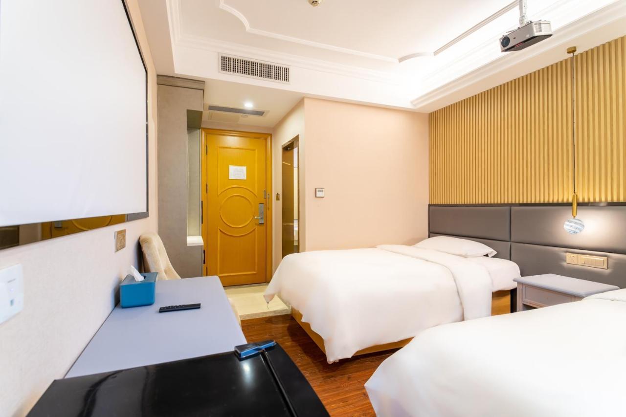 Puzzle Hotel - Zhongshan 8Th Road Chenjiaci Subway Station Branch Guangzhou Bagian luar foto